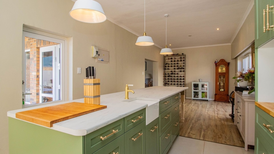 3 Bedroom Property for Sale in Westcliff Western Cape
